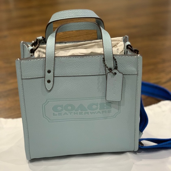New Coach Field Tote Pebble Leather 22 Light Blue - Picture 2 of 15